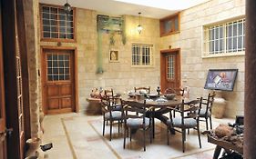 Tyre Boutique Apartments